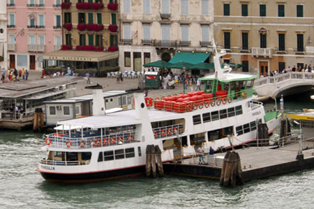 Poveglia - Venice Ferry - Venezia Motonave - Photo: © Ian Boyle - www.simplonpc.co.uk