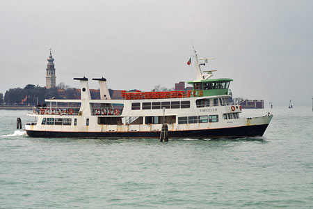 Torcello - Venice Ferry - Venezia Motonave - Photo: © Ian Boyle - www.simplonpc.co.uk