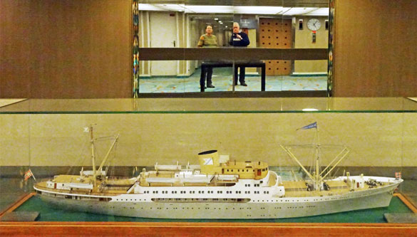 BLACK WATCH Mystery Cruise Fred.Olsen - www.simplonpc.co.uk 