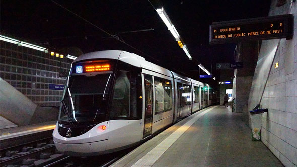 Rouen Metro - Photo: ©Ian Boyle 28th April 2017  