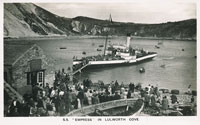 Cosens & Co paddle steamer at Lulworth Cove - www.simplonpc.co.uk