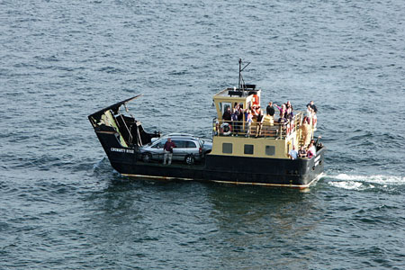 CROMARTY ROSE - Cromarty-Nigg ferry - Photo: � Ian Boyle, 1st August 2005