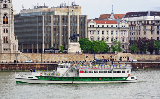 A BOSS - EMERALD SKY Cruise - Budapest-Bucharest - Photo: © Ian Boyle, 14th May 2016 - www.simplonpc.co.uk