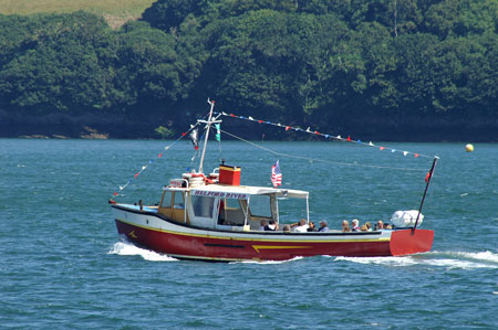 HAVEN  ROSE on the Fal - Photo: © Ian Boyle, 23rd July 2008 - www.simplonpc.co.uk
