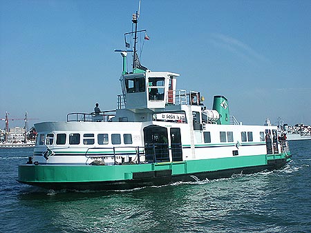 Gosport Queen - Gosport Ferry - www.simplonpc.co.uk