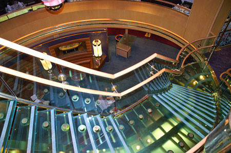 Eurodam - Deck 3 Promenade Deck - Atrium