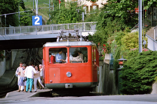 Vitznau-Rigi Bahn - Photo: ©1985 Ian Boyle - www.simplonpc.co.uk - Simplon Postcards