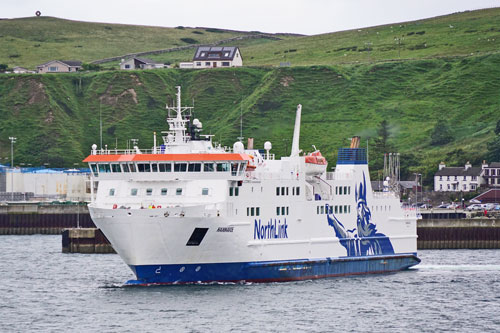 HAMNAVOE - Northlink - Photo: © Ian Boyle, 18th July 2015 - www.simplonpc.co.uk