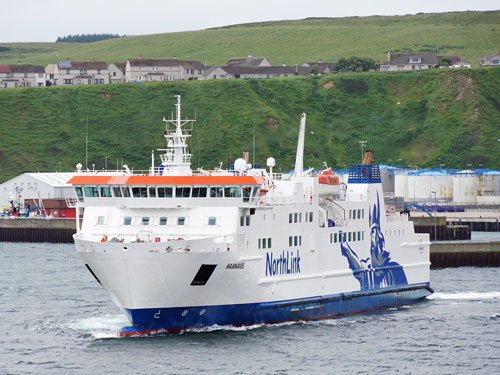 HAMNAVOE - Northlink - Photo: © Ian Boyle, 18th July 2015 - www.simplonpc.co.uk