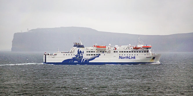 HAMNAVOE - Northlink - Photo: © Ian Boyle, 18th July 2015 - www.simplonpc.co.uk