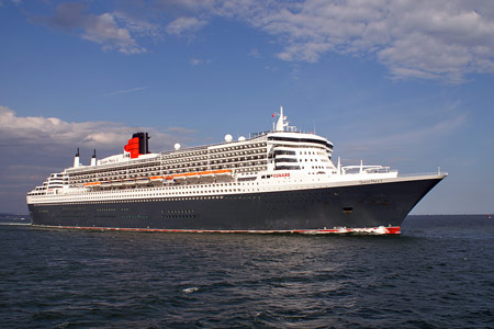 QUEEN MARY 2 - © Ian Boyle, 14th June 2008