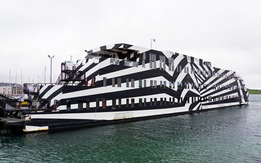 Ocean Princess Cruise - Lerwick - Photo: © Ian Boyle, 21st July 2015 - www.simplonpc.co.uk