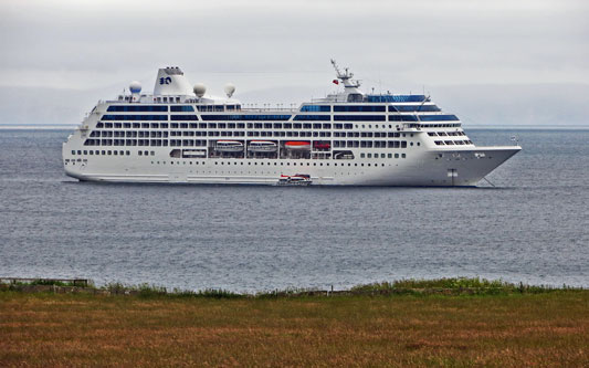 Ocean Princess Cruise - Dover - Photo: © Margaret Boyle, 18th July 2015 - www.simplonpc.co.uk