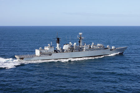 HMS CUMBERLAND - Photo: © Ian Boyle, 17th July 2010 - www.simplonpc.co.uk
