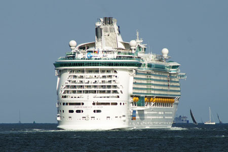 INDEPENDENCE OF THE SEAS Cruise - Photo: � Ian Boyle, 14th June 2008 - www.simplonpc.co.uk