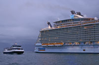 Oasis of the Seas - Royal Caribbean Cruises -  Photo: © Ian Boyle, 2nd November 2009