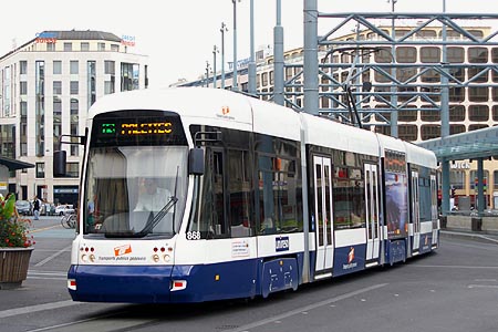 http://www.simplonpc.co.uk/TPG_Geneva/Tram_868-20050725-03.jpg