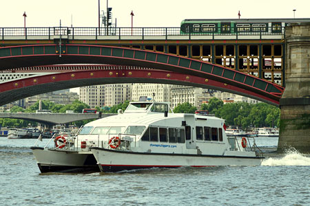 Sky Clipper - Thames Clippers -  Photo: © Ian Boyle - www.simplonpc.co.uk
