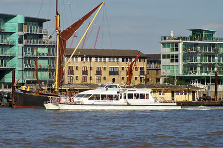 Star Clipper - Thames Clippers -  Photo: © Ian Boyle - www.simplonpc.co.uk