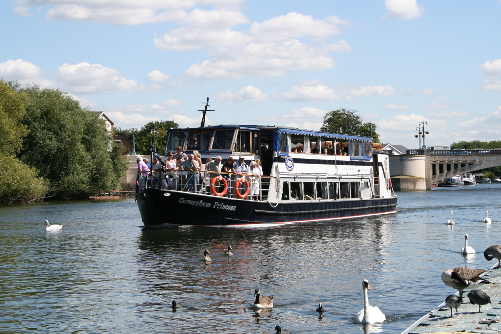 Thames Rivercruises - www.simplonpc.co.uk 