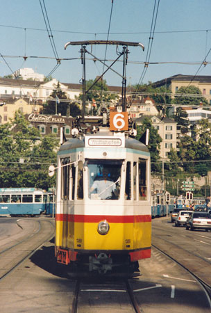 Zurich Trams - www.simplonpc.co.uk - Photo: ©1988 Ian Boyle