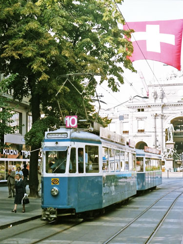 Zurich Trams - www.simplonpc.co.uk - Photo: ©1984 Ian Boyle