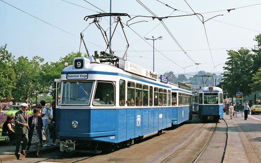 Zurich Karpfenzug Tram - www.simplonpc.co.uk - Photo: ©1984 Ian Boyle
