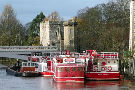 River Palace & River Prince - York Boat - Photo: © Ian Boyle, 18th Novembe2009