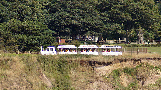 Dotto train on the cliffs - Photo: © Ian Boyle, 13th August 2010 - www.simplonpc.co.uk
