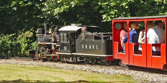 Audley End Railway - Photo: ©2012 Ian Boyle - www.simplonpc.co.uk