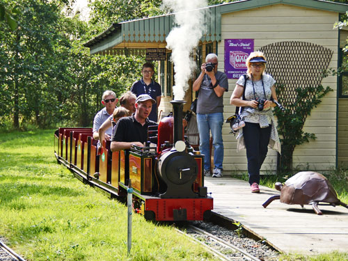 Barnards Miniature Railway - Photo: ©2014 Ian Boyle - www.simplonpc.co.uk