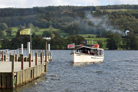 RANSOME of Coniston Launch - Photo: ©2010 Graham Thorne - www.simplompc.co.uk - Simplon Postcards
