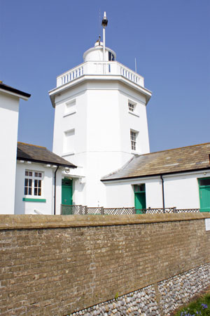 Cromer Lighthouse - www.simplonpc.co.uk - 23rd April 2011