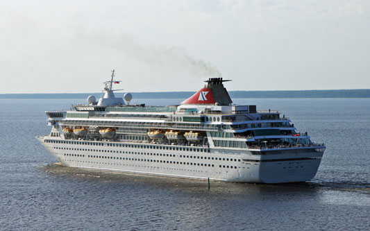 Balmoral at St Petersburg Cruise Terminal - Photo: � Ian Boyle 27th May 2013