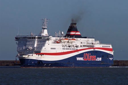 NORMAN SPIRIT on DFDS charter for Dover-Dunkerque services - Photo: � Ian Boyle, 12th December 2011 - www.simplonpc.co.uk 