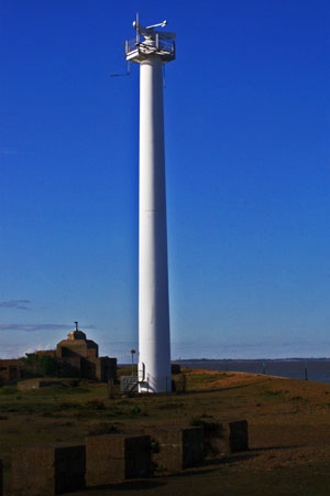 Felixstowe Lighthouse - www.simplompc.co.uk