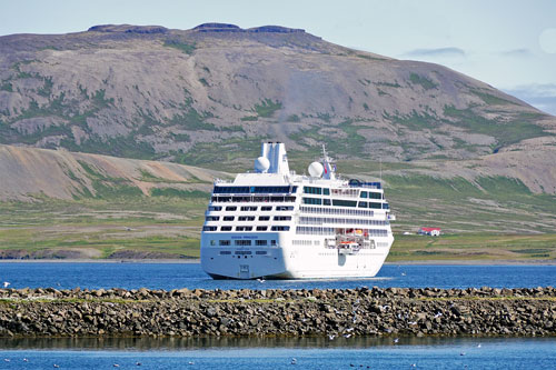 Ocean Princess Cruise - Grundarfjörður - Photo: © Ian Boyle, 25th July 2015 - www.simplonpc.co.uk
