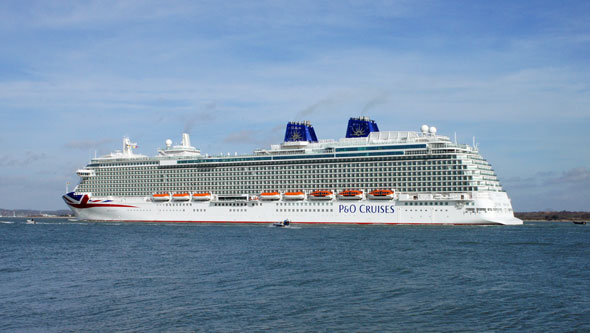 Pont Aven at Portsmouth - Photo: © Ian Boyle, 6th March 2015 - www.simplonpc.co.uk