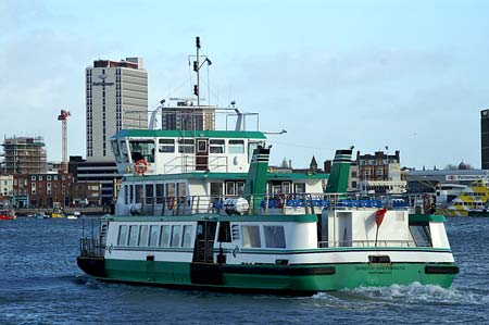 Spirit of Portsmouth - Gosport Ferry - www.simplonpc.co.uk