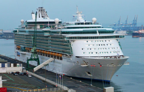 INDEPENDENCE OF THE SEAS - Photo: © Ian Boyle, May 3rd 2012 - www.simplonpc.co.uk
