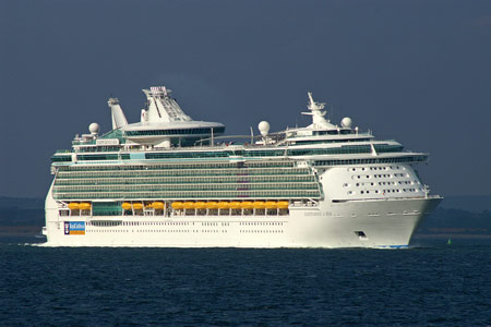 INDEPENDENCE OF THE SEAS Cruise - Photo:  Ian Boyle, 14th June 2008 - www.simplonpc.co.uk