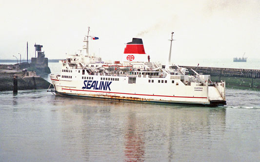 CHARTRES - ALA/Sealink - Photo: � 1985 Ian Boyle - www.simplonpc.co.uk