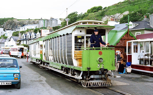 Manx Electric Railway - Photo: ©1980 Ian Boyle - www.simplompc.co.uk - Simplon Postcards