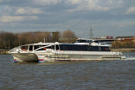 HURRICANE CLIPPER of Thames Clippers - Photo: � Ian Boyle, 2nd March 2009