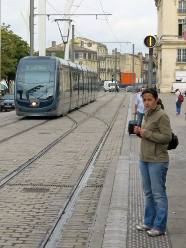 Tramway de Bordeaux - Photo: © Ian Boyle, 16th October 2013- www.simplonpc.co.uk