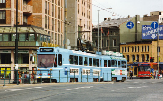Oslo Trams - Photo: ©1993 Ian Boyle - www.simplompc.co.uk - Simplon Postcards