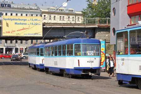 Riga Trams - Photo: © Ian Boyle, August 13th 2007 - Simplon Postcards - www.simplonpc.co.uk
