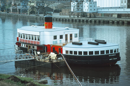 NORTHUMBRIAN - River Tyne - Shields Ferry - Photo © Hilton Davis - www.simplonpc.co.uk
